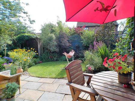 3 bedroom Detached house for sale in Walnut Road, Bottesford
