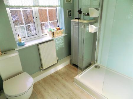 2 bedroom Cottage for sale in Kneeton Road, East Bridgford, Nottingham