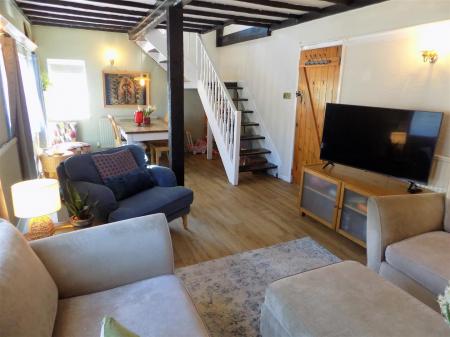 3 bedroom Cottage for sale in Fairfield Street, Bingham