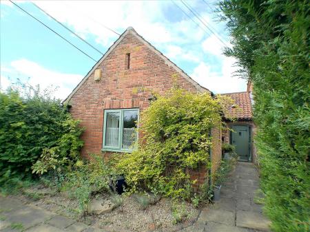 2 bedroom Barn Conversion for sale in Shelton