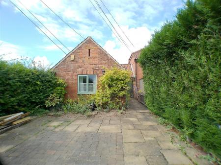 2 bedroom Barn Conversion for sale in Shelton