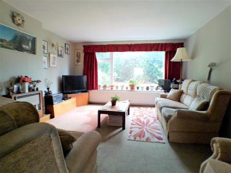 4 bedroom Detached house for sale in Cooper Close, Cropwell Bishop