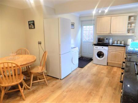 2 bedroom Bungalow for sale in Fleming Avenue, Bottesford, Nottingham