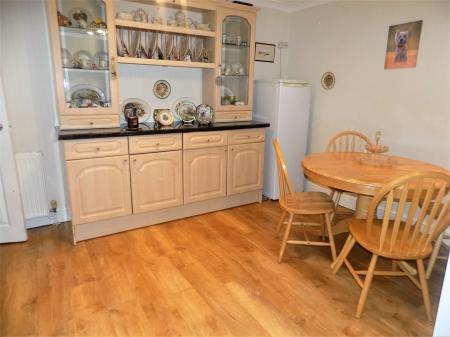 2 bedroom Bungalow for sale in Fleming Avenue, Bottesford, Nottingham