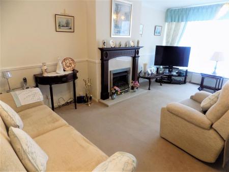 2 bedroom Bungalow for sale in Fleming Avenue, Bottesford, Nottingham