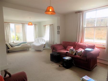4 bedroom Semi-detached house for sale in Main Street, Hoveringham, Nottingham