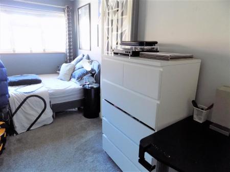 4 bedroom Detached house for sale in Roberts Drive, Bottesford, Nottingham