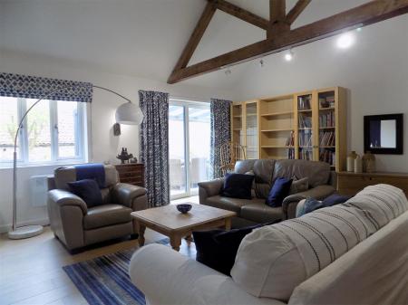 2 bedroom Barn Conversion for sale in Main Road, Hawksworth, Nottingham