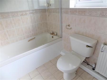 3 bedroom Bungalow for sale in Kneeton Road, East Bridgford, Nottingham
