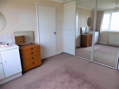 4 bedroom Detached house for sale in Priors Close, Bingham, Nottingham