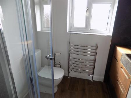 4 bedroom Detached house for sale in Lime Grove, Bottesford, Nottingham