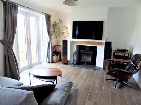4 bedroom Detached house for sale in Lime Grove, Bottesford, Nottingham