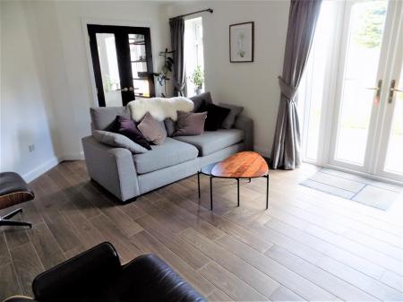 4 bedroom Detached house for sale in Lime Grove, Bottesford, Nottingham