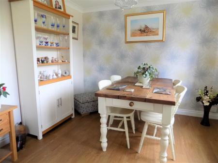 3 bedroom Bungalow for sale in Vale Close, Aslockton, Nottingham