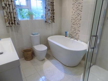 3 bedroom Detached bungalow for sale in Mill Lane, Orston