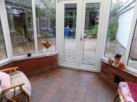 3 bedroom Detached bungalow for sale in Mill Lane, Orston