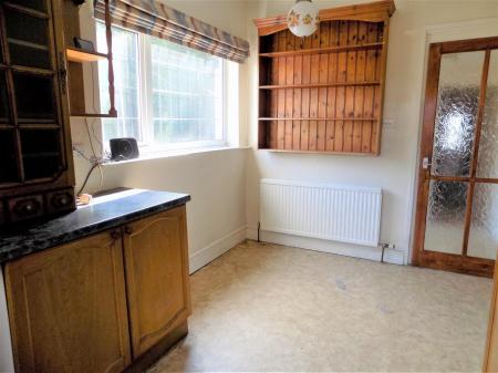 3 bedroom Detached house for sale in Nottingham Road, Bingham, Nottingham