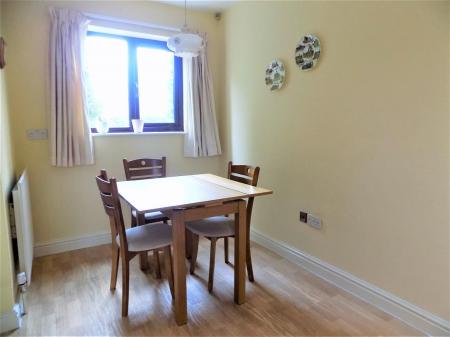 3 bedroom Bungalow for sale in Long Acre East, Bingham, Nottingham