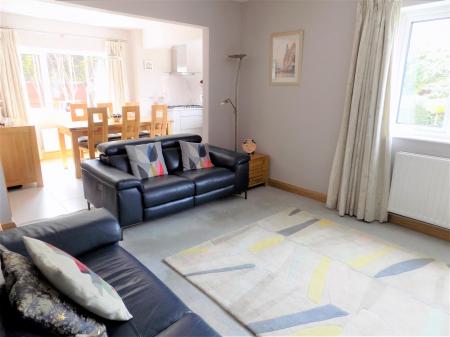 4 bedroom Bungalow for sale in Banks Crescent, Bingham