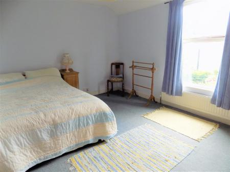 4 bedroom Character Property for sale in Belvoir Road, Bottesford, Nottingham