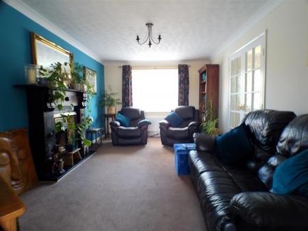 4 bedroom Detached house for sale in Campion Way, Bingham