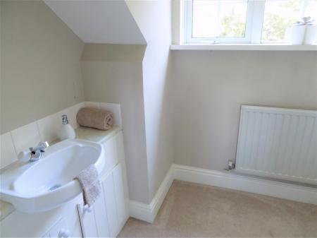 3 bedroom Detached house for sale in Grantham Road, Whatton