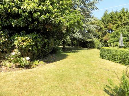 3 bedroom Detached house for sale in Grantham Road, Whatton