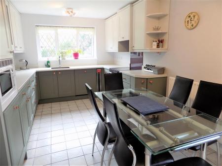 4 bedroom Detached house for sale in Riverside Walk, Bottesford