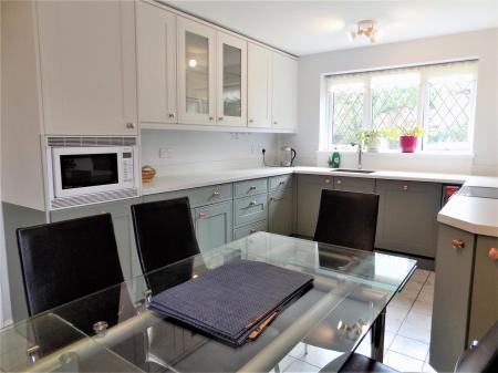 4 bedroom Detached house for sale in Riverside Walk, Bottesford