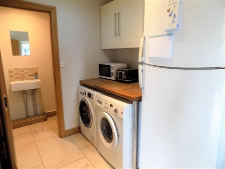 4 bedroom Detached house for sale in Inholms Gardens, Flintham