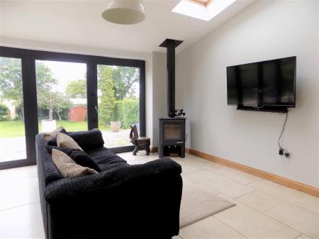4 bedroom Detached house for sale in Inholms Gardens, Flintham