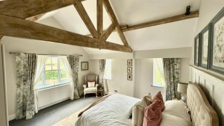 4 bedroom Barn Conversion for sale in Grantham Road, Aslockton