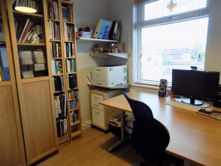 5 bedroom Detached house for sale in Pinfold Lane, Bottesford