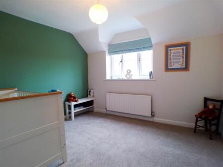 5 bedroom Detached house for sale in Wimbishthorpe Close, Bottesford, Nottingham