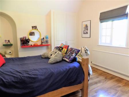 5 bedroom Detached house for sale in Spring Lane, Flintham, Nottingham