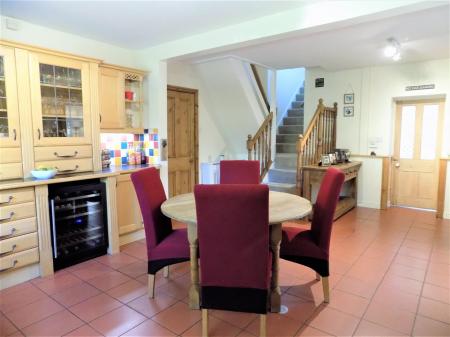 5 bedroom Detached house for sale in Spring Lane, Flintham, Nottingham