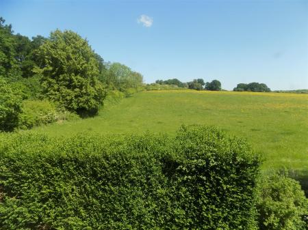 5 bedroom Detached house for sale in Spring Lane, Flintham, Nottingham