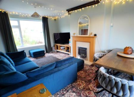 3 bedroom Terraced House for sale in Hoe View Road, Cropwell Bishop, Nottingham