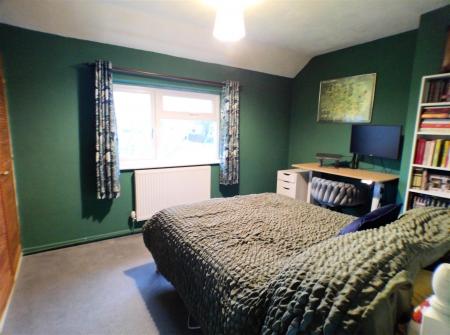 3 bedroom Terraced House for sale in Hoe View Road, Cropwell Bishop, Nottingham