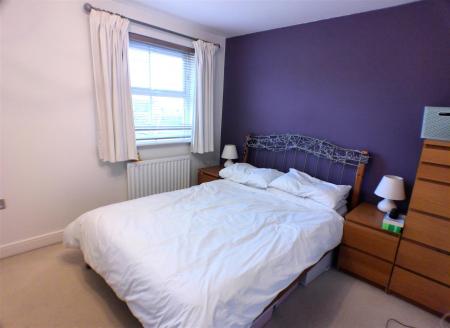 4 bedroom Town house for sale in Cherwell Gardens, Bingham, Nottingham