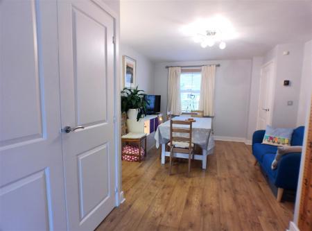4 bedroom Town house for sale in Cherwell Gardens, Bingham, Nottingham