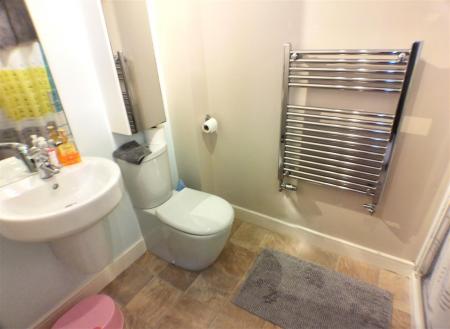 4 bedroom Town house for sale in Cherwell Gardens, Bingham, Nottingham