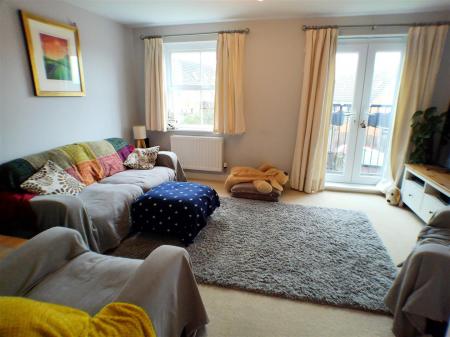 4 bedroom Town house for sale in Cherwell Gardens, Bingham, Nottingham