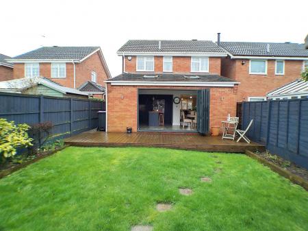 3 bedroom Detached house for sale in Milburn Grove, Bingham, Nottingham