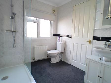 2 bedroom Park home for sale in Harby Road, Langar, Nottingham