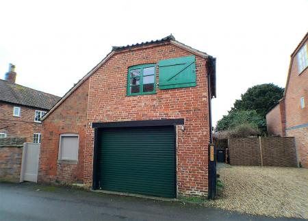 7 bedroom Detached house for sale in Market Street, Bottesford, Nottingham