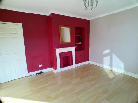 3 bedroom Terraced House for sale in Trenchard Close, Newton, Nottingham