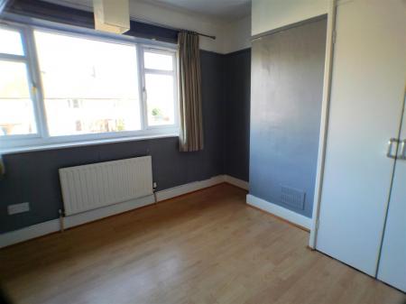 3 bedroom Terraced House for sale in Trenchard Close, Newton, Nottingham