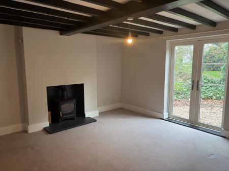 3 bedroom Farm House to let in Chapel Lane,, Bingham, NG13
