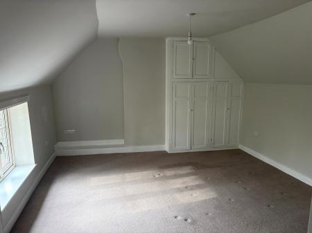3 bedroom Farm House to let in Chapel Lane,, Bingham, NG13